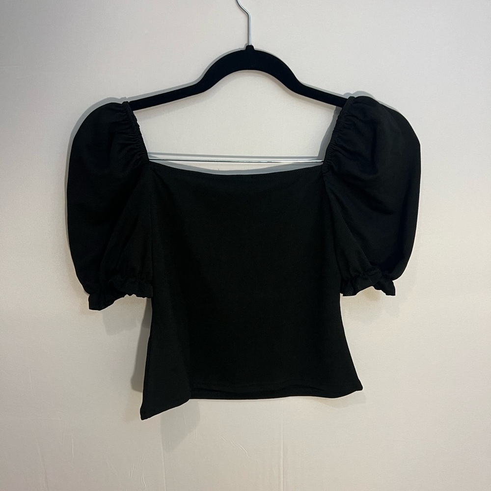Never worn. Boohoo, cropped black going out shirt!